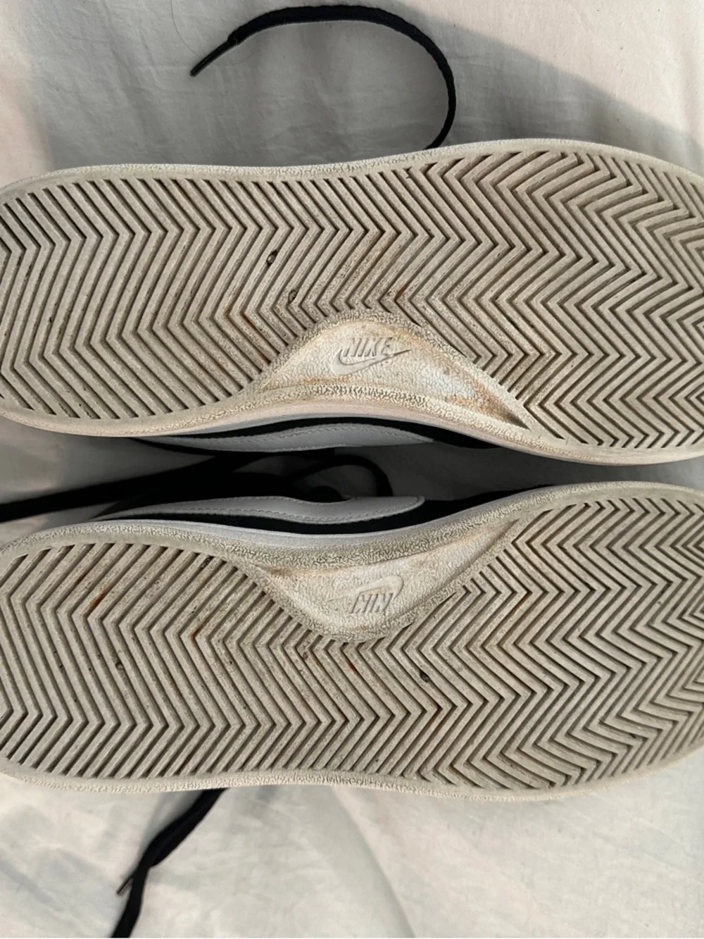 Nike Black and White Mid-Top Sneakers with White Swoosh - Picture 4 of 4